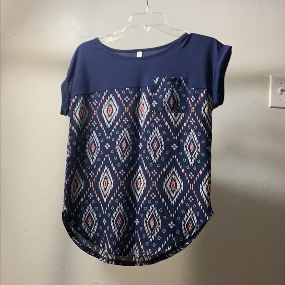 extra small xhilaration nazy t-shirt